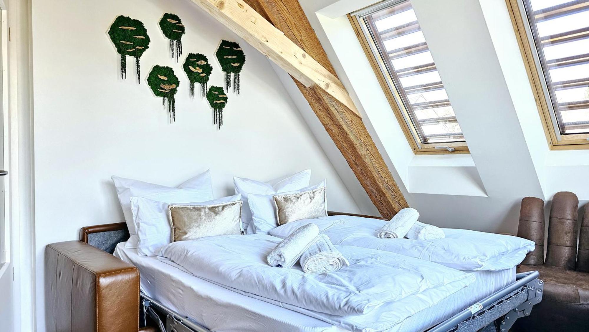 Wood World Luxury - Massage - Bergblick - Tranpolin- Parken Apartamento Markdorf Exterior foto