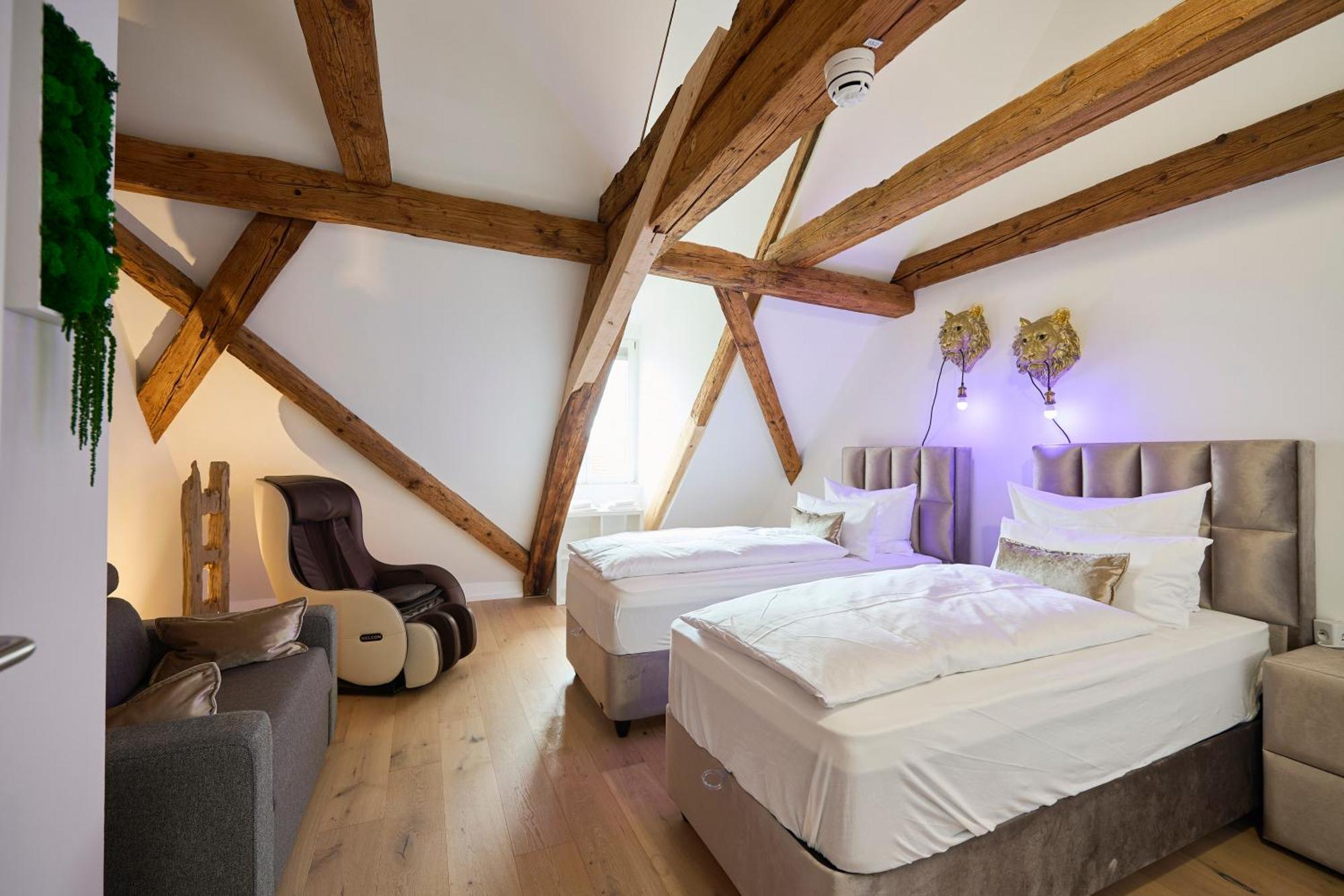 Wood World Luxury - Massage - Bergblick - Tranpolin- Parken Apartamento Markdorf Exterior foto